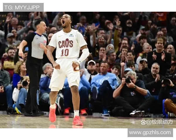 步行者与骑士季前赛精彩对决展现新赛季球队实力与战术风格